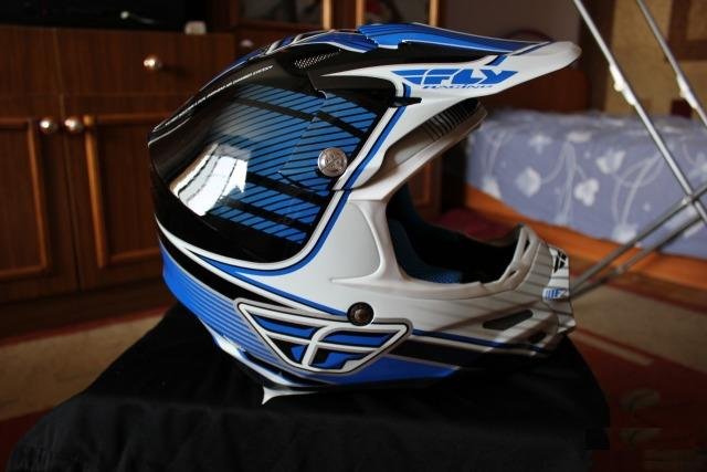 Кроссовый шлем Fly Racing Carbon F2