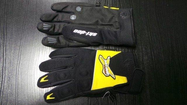 4461851210 Перчатки BRP Ski-Doo Action Gloves