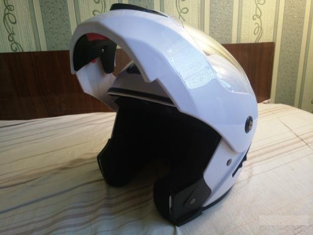 Новый шлем (Модуляр)