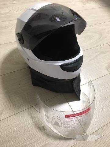 Шлем с двумя визорами