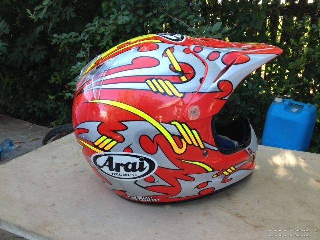 Мотошлем Каска arai араи