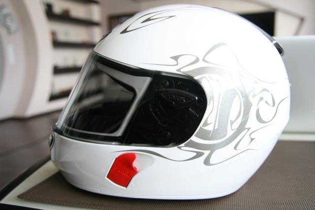 Шлем мотоциклетный Uvex