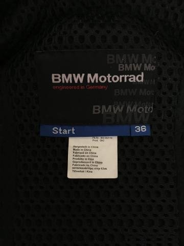 Женская кожаная мотокуртка BMW Start в идеале