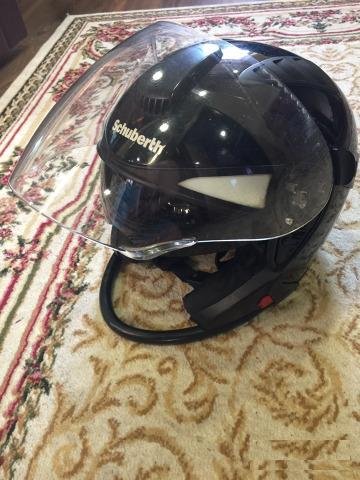 Schubert J1 шлем
