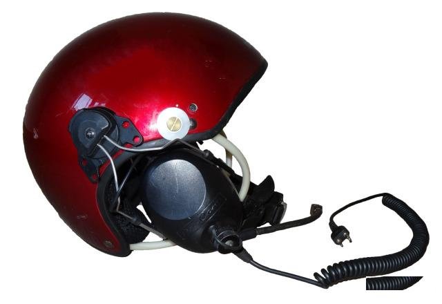 Шлем для полетов радиофицированный