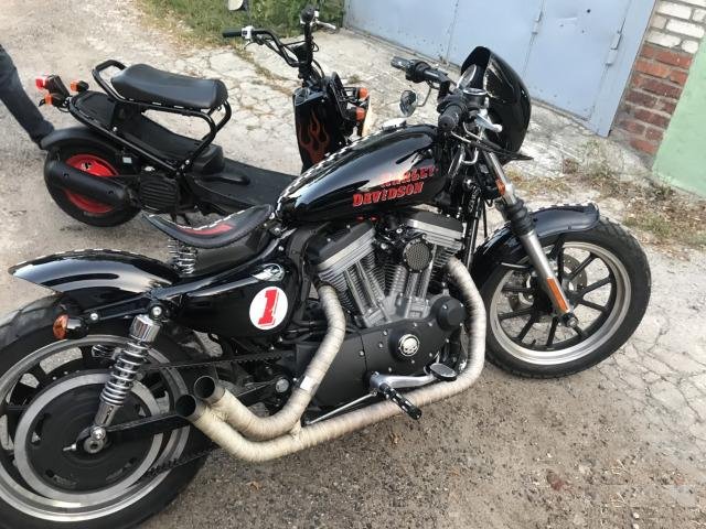 Harley-Davidson Sportster 883L Custom