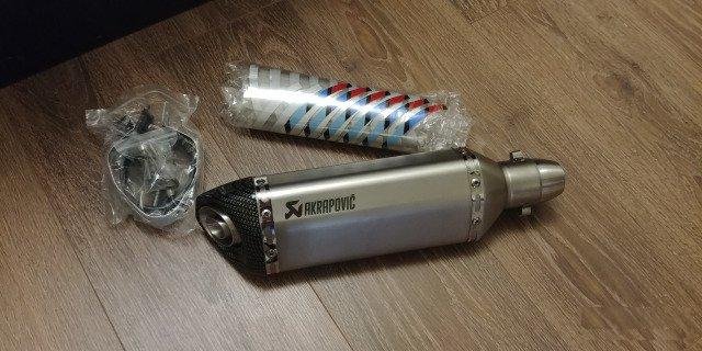 Глушитель Akrapovic Новый