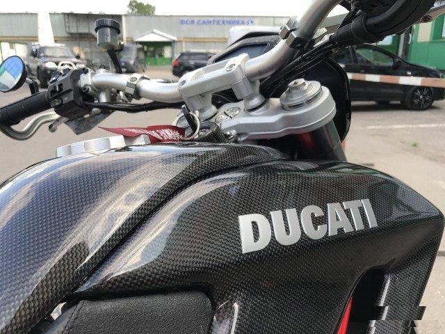 Ducati Hypermotard 1100s 2008г.в