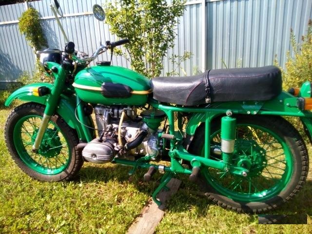 Продам мотоцикл Урал М-67