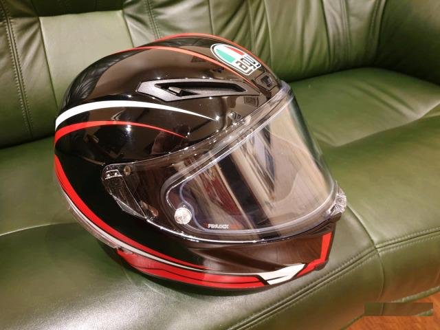 AGV corsa R