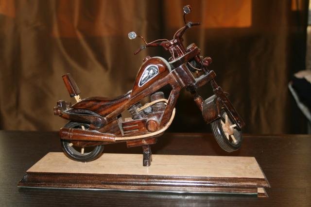 Сувенирная модель мотоцикла Harley-Davidson