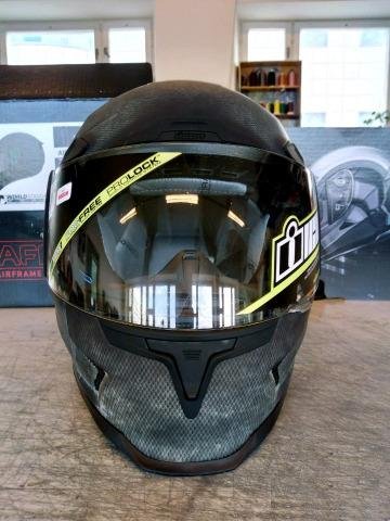 Мотоциклетный шлем icon