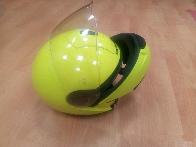 Шлем Schuberth C3 neon(56-57). В состоянии нового