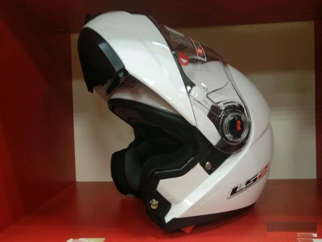 Шлем LS2 модуляр для мотоцикла скутера