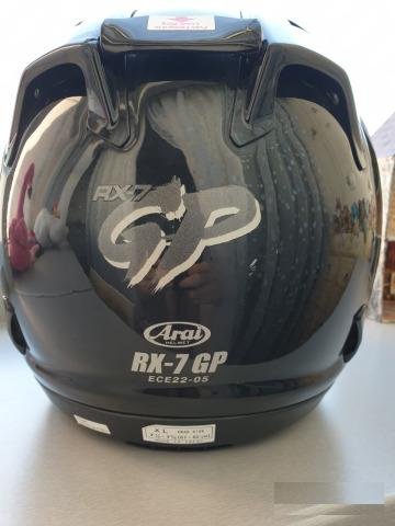 Мотошлем Arai и мотоботинки alpinestars