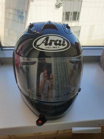 Мотошлем Arai и мотоботинки alpinestars