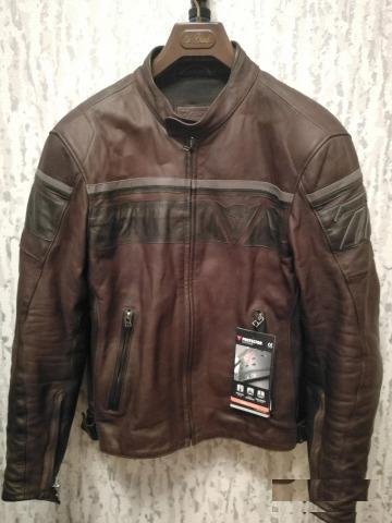 Dainese blackjack leather jacket р.52