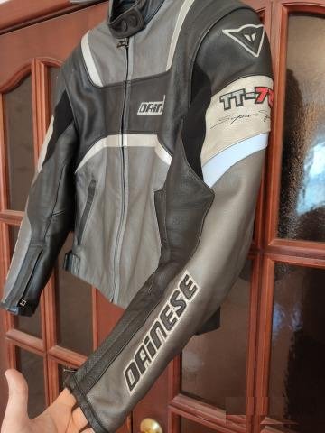 Кожаная куртка Dainese TT-72