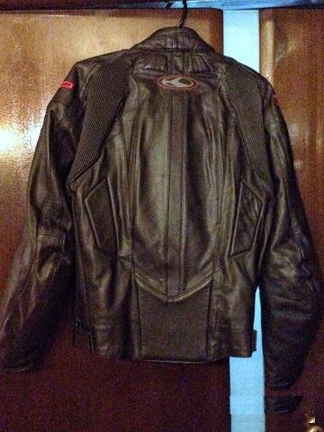 Мужская черная кожаная куртка Clover RR-01 р.50