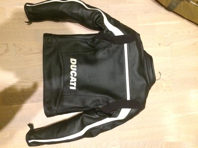 Куртка Ducati Dainese G Twin Pelle Lady 40 размер