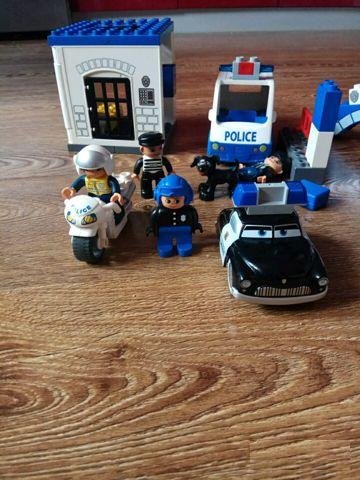 Лего дупло полиция
