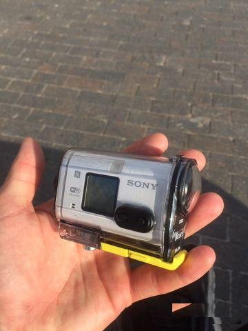Экшн Камера Sony HDR- AS100