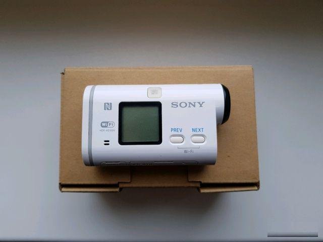 Экшн-камера Sony HDR-AS100V