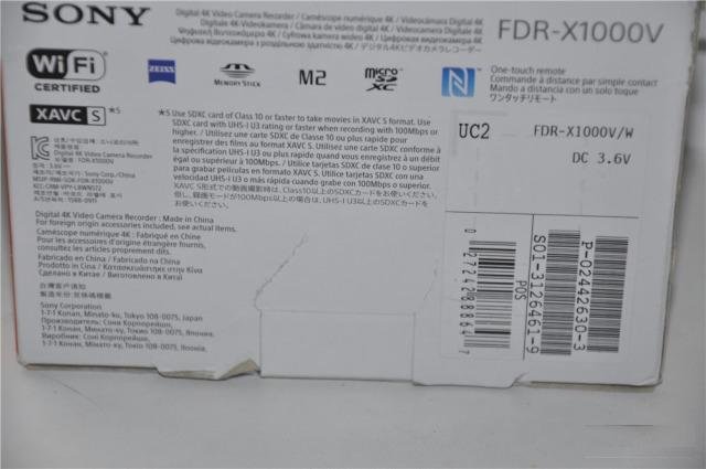 Sony FDR-X1000V новая, коробка немного повреждена