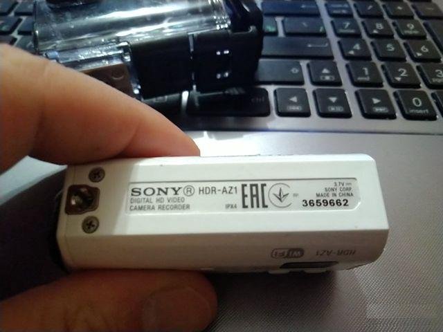 Экшн видеокамера Action Cam Sony HDR-AZ1