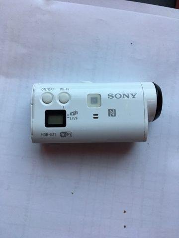 Продам экшн камеру Sony HDR-AZ1