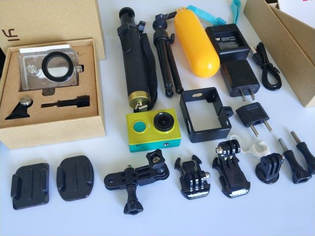 Комплект экшн-камеры для путешествий Xiaomi Yi