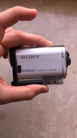 Экшн камера sony AS200V