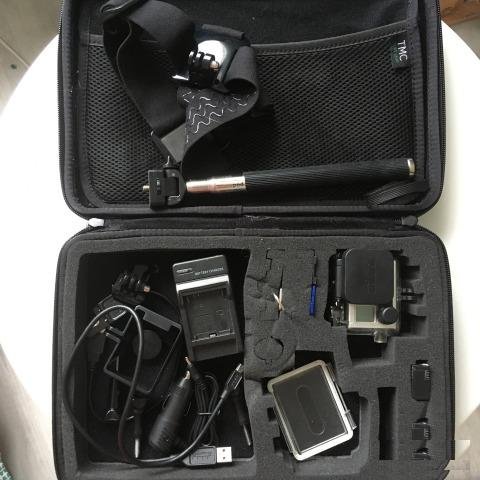 Экшн камера GoPro 3 black + сумка и аксессуары