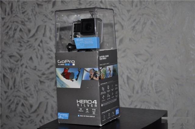 GoPro Hero 4 Silver Battery Bundle (новая)