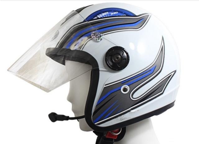 Bluetooth гарнитура в шлем