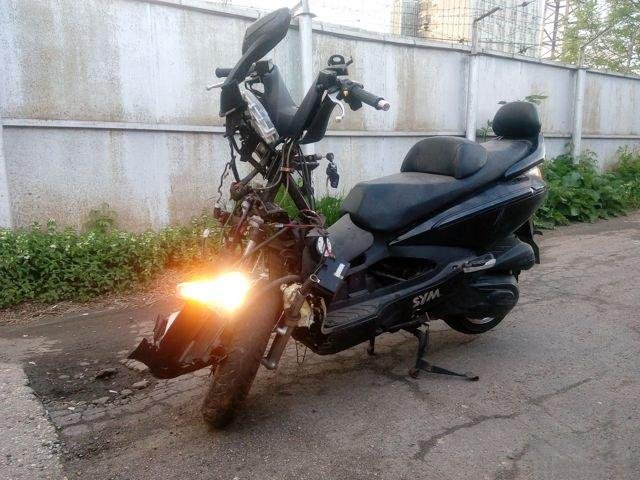 SYM GTS300i EVO Black на запчасти