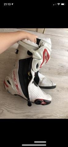 Мотоботы alpinestars Мотоботы supertech R