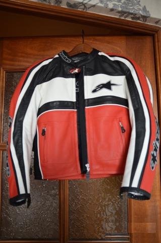 Мотокуртка женская Alpinestars р-р 44 рос(кожа)