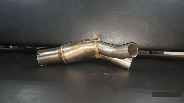 Приёмная труба глушителя для Yamaha R1 04-06