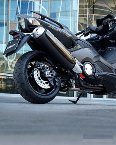 Глушитель Yamaha Tmax