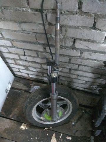 Вилка на скутер с колесом