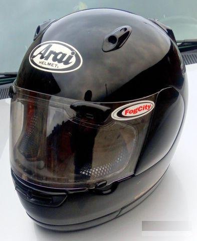 Мото шлем Arai Quantum f