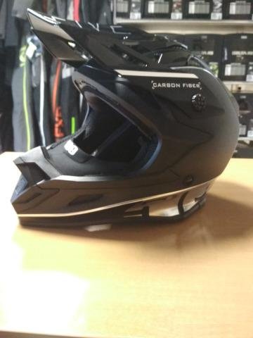 Шлем для снегохода 509 altitude carbon